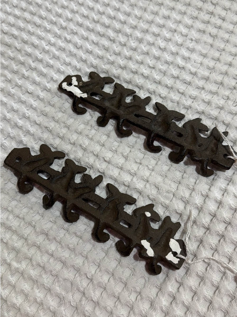 Vintage Cast Iron Rabbit Wall Hook Rack - Picture 3 of 3